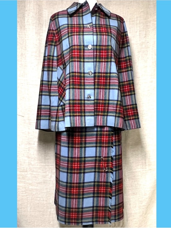 Vintage Dresses & Skirts - Vintage kilt and cape Scottish suit